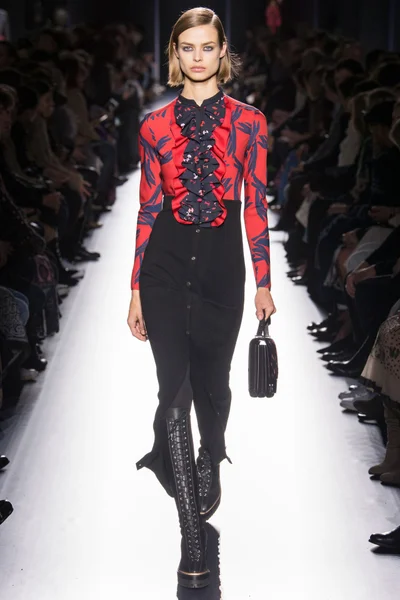 Look 45